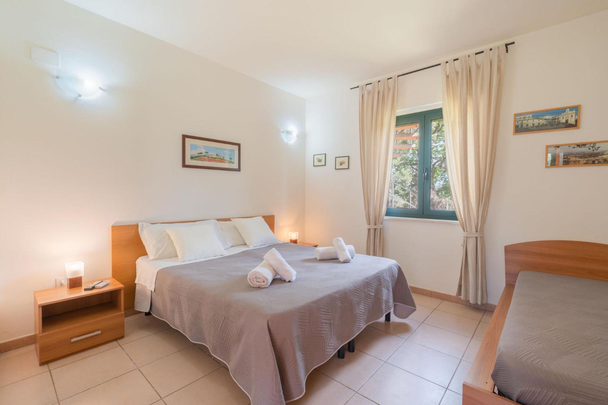 Bed and Breakfast La Piana Degli Ulivi Россано Экстерьер фото