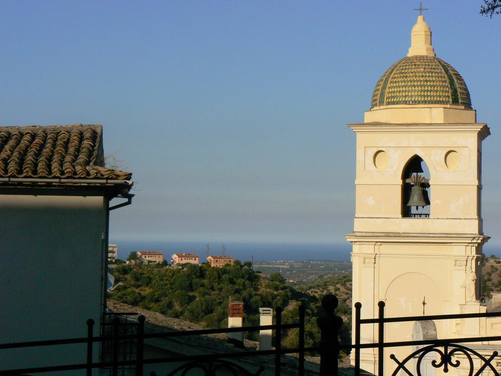 Bed and Breakfast La Piana Degli Ulivi Россано Экстерьер фото